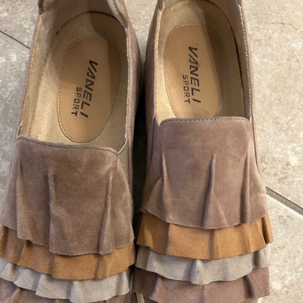 Vaneli suede  shoes